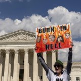 Les Etats-Unis sont fracturés entre la vingtaine d'Etats ayant décrété des interdits ou de fortes restrictions, principalement situés dans le Sud et le centre, et ceux des côtes qui ont adopté de nouvelles garanties (archives).